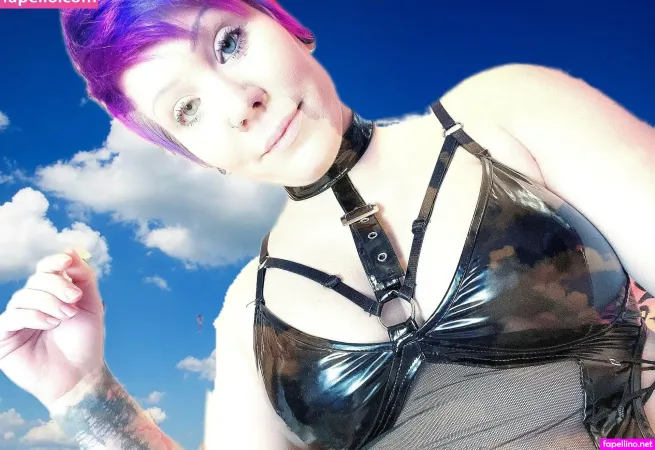 Lucillewilde OnlyFans Thumbnail #B1KQJURDVz