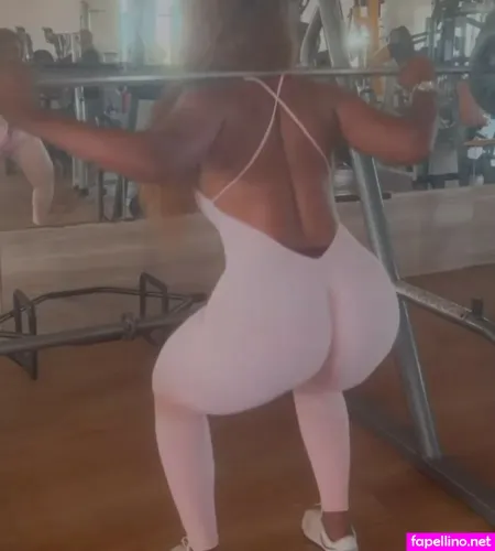 Lucimaria Sauchelli OnlyFans Thumbnail #EI2sWn5fvK