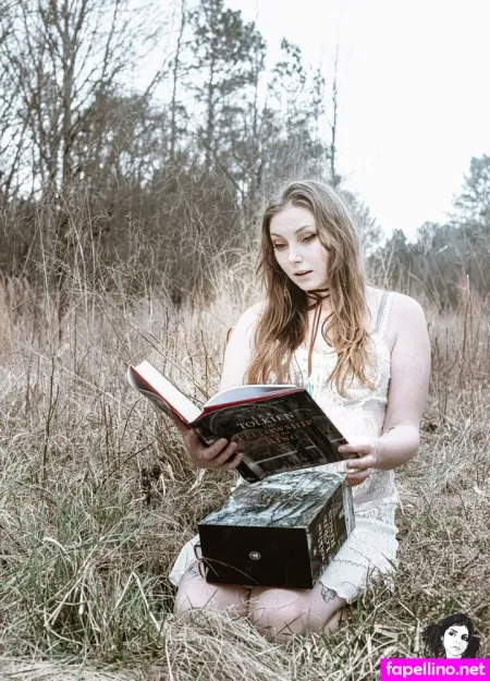 Luckicharmed OnlyFans Thumbnail #PDLAy3l2Ha