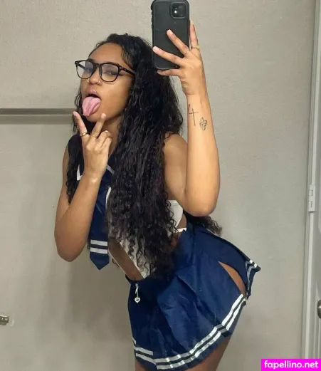 Luckigyalxo OnlyFans Thumbnail #nACylLN3NO