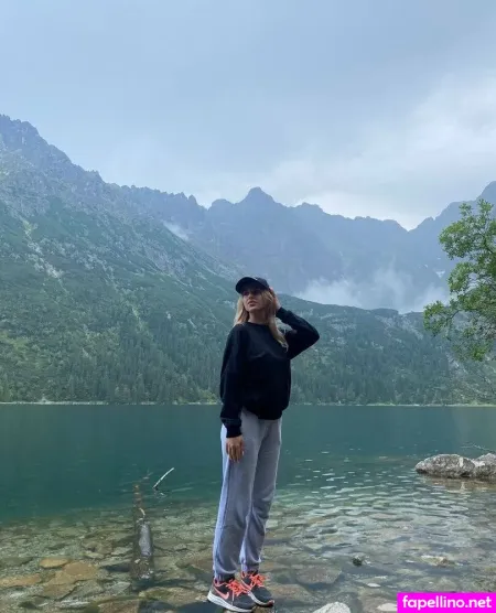 Lucky Evelyn OnlyFans Thumbnail #LMaaNbCpYR