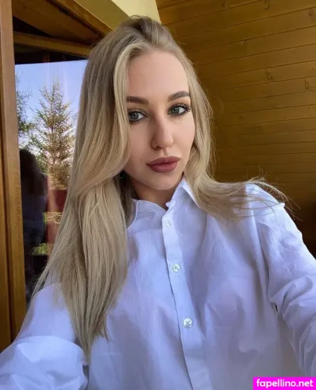 Lucky Evelyn OnlyFans Thumbnail #YowzcdBZEy