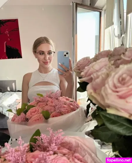 Lucky Evelyn OnlyFans Thumbnail #r3LMfd70yC