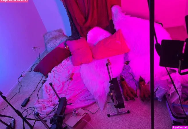 Luckycatkira OnlyFans Thumbnail #SO5iC6zf2g