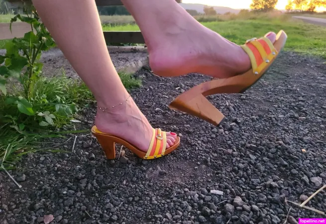 Luckyfeet89 OnlyFans Thumbnail #638cQry1RS