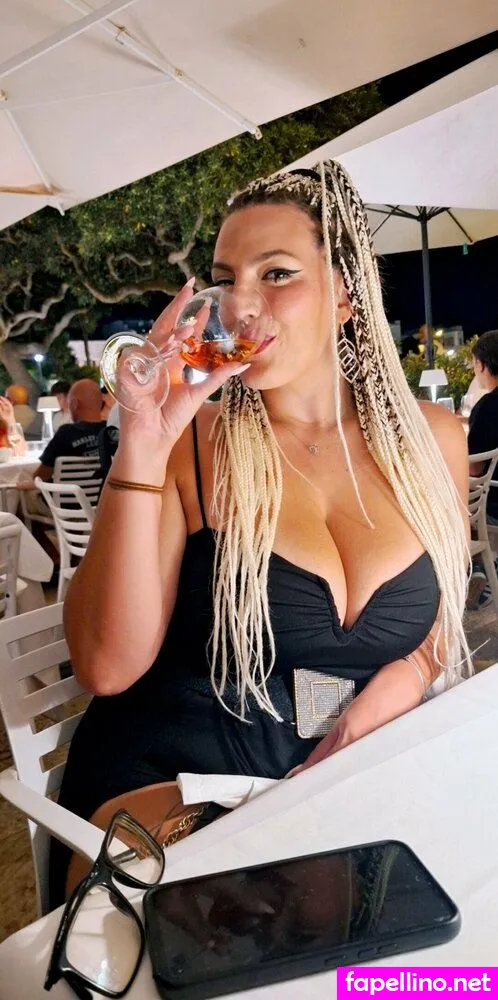 florencedure, lucre_florence Nude Leaked OnlyFans Photo #sStULmJh3o