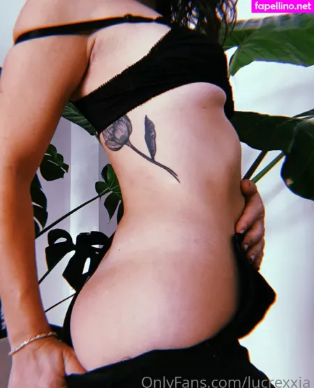 Lucrexxia OnlyFans Thumbnail #q0NvpuntPH