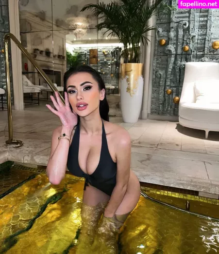 Lucrezia De Lellis OnlyFans Thumbnail #A9nWORVxU0