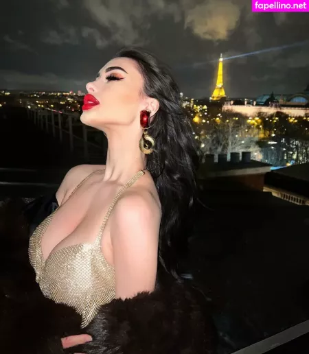 Lucrezia De Lellis OnlyFans Thumbnail #IW7WXHc0vm