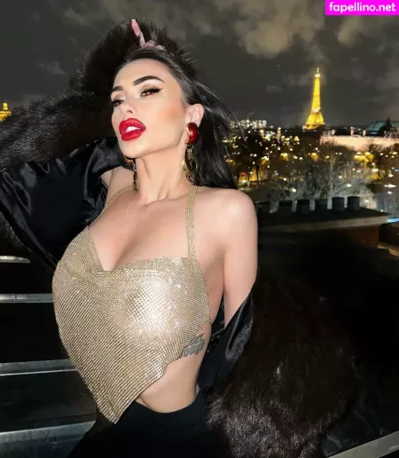 Lucrezia De Lellis OnlyFans Thumbnail #RxbxlVe22x