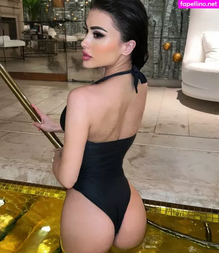 Lucrezia De Lellis OnlyFans Thumbnail #ekvcWcosvj