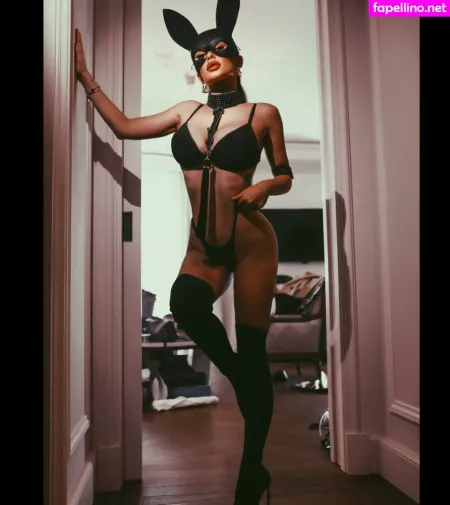 Lucrezia De Lellis OnlyFans Thumbnail #fookdLzWiG