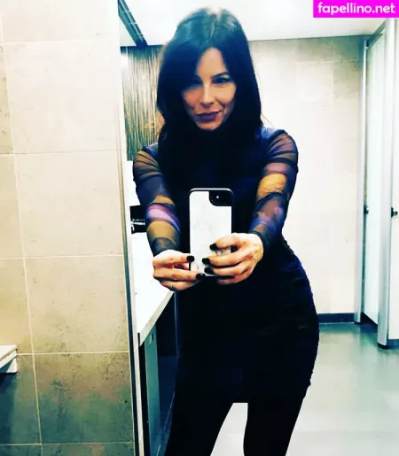 Lucrezia Millarini OnlyFans Thumbnail #JLxg5xkTdK