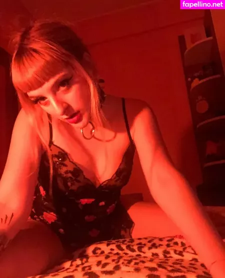 Lucreziaossa OnlyFans Thumbnail #p6B7crWYXs