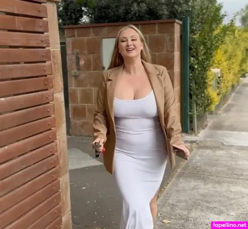 Lucy Adler OnlyFans Thumbnail #5hAswcysXc