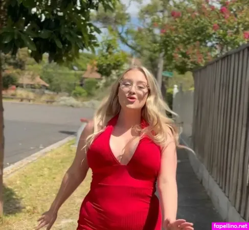 Lucy Adler OnlyFans Thumbnail #9JzrciH96X