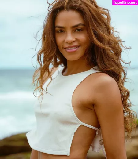 Lucy Alves OnlyFans Thumbnail #b36UxGqPev