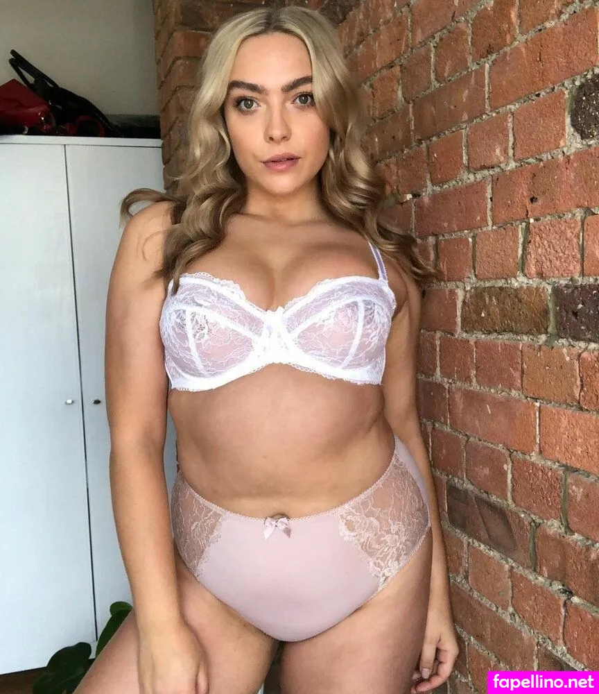 Lucy Bennet Nude Leaked OnlyFans Photo #cUxHsX1u9K