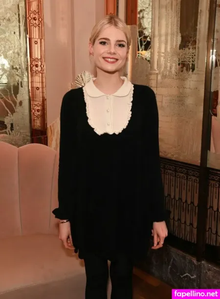 Lucy Boynton 1 OnlyFans Thumbnail #9felKvPFdK