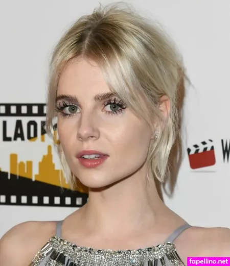 Lucy Boynton 1 OnlyFans Thumbnail #xdaRB934MB