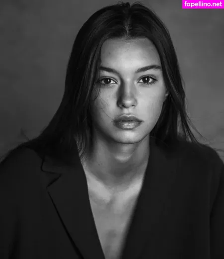 Lucy Bramani OnlyFans Thumbnail #rOtVyY9KT3