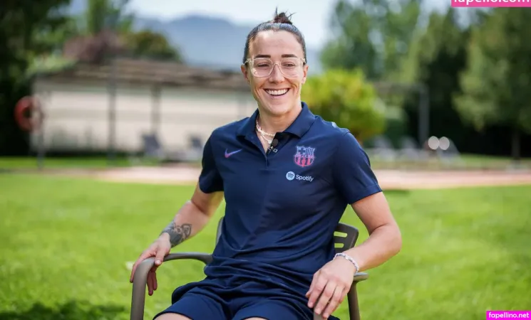 Lucy Bronze OnlyFans Thumbnail #5Jzna6zUe8