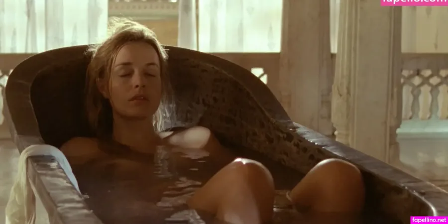 Lucy Brown 1 OnlyFans Thumbnail #xeNP550igJ