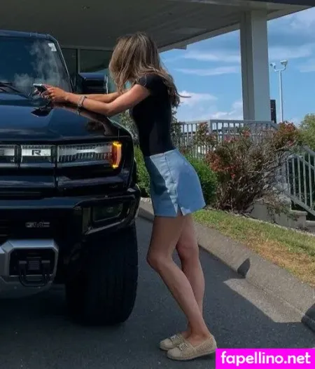 Lucy Burdge OnlyFans Thumbnail #hVg2BWqPQB