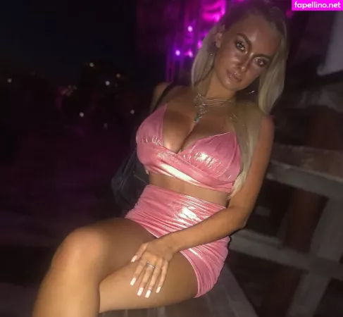 Lucy Cartlidge OnlyFans Thumbnail #EFShueRY4C