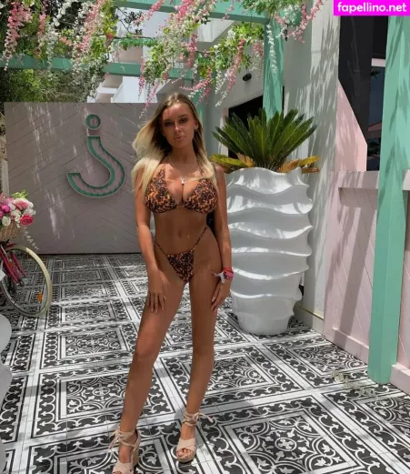 Lucy Cartlidge OnlyFans Thumbnail #jssdkMhzUd