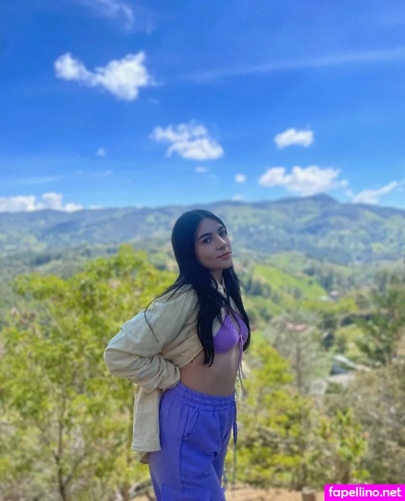 cielo.bello.7, lucy.cielo Nude Leaked OnlyFans Photo #5BeHiRr1WT