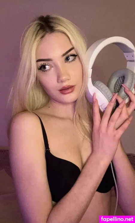 Lucy Dakota OnlyFans Thumbnail #SsHOvSpOje