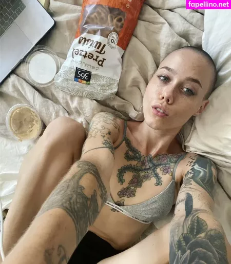 Lucy Everleigh OnlyFans Thumbnail #0R9AJr4KNE