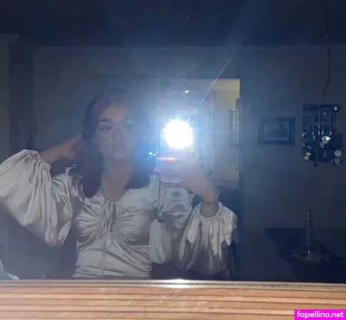 Lucy Fleming OnlyFans Thumbnail #jyaozUftsg