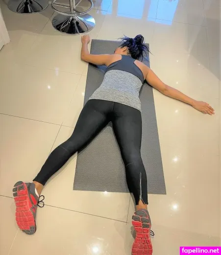 Lucy Hedges OnlyFans Thumbnail #gVNAOqPjZ0