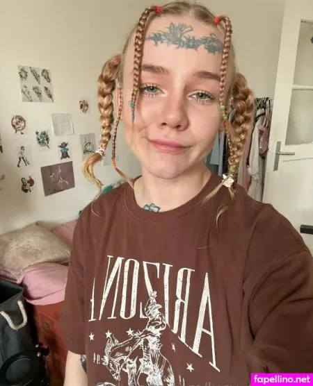 Lucy Kinky OnlyFans Thumbnail #bbB5kivx5T