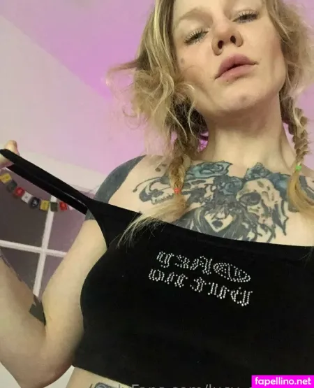 Lucy Kinky OnlyFans Thumbnail #kpvmTCbkW2