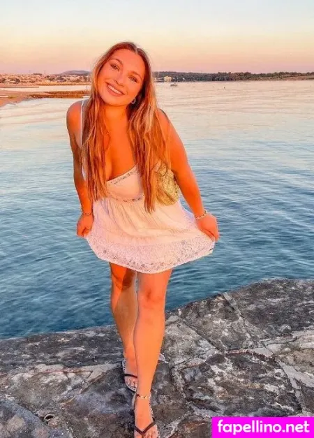 Lucy Lacht OnlyFans Thumbnail #cfalxanhXx