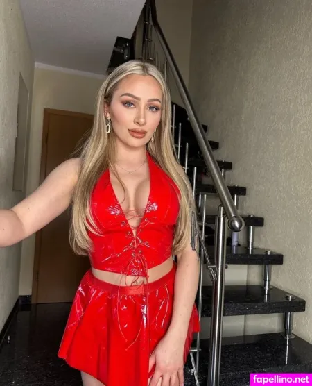 Lucy Love OnlyFans Thumbnail #Kyp5DqhdRF