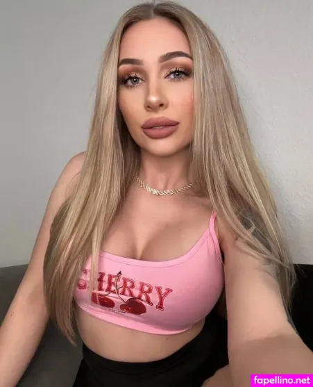 Lucy Love OnlyFans Thumbnail #LKrqtC0yBQ