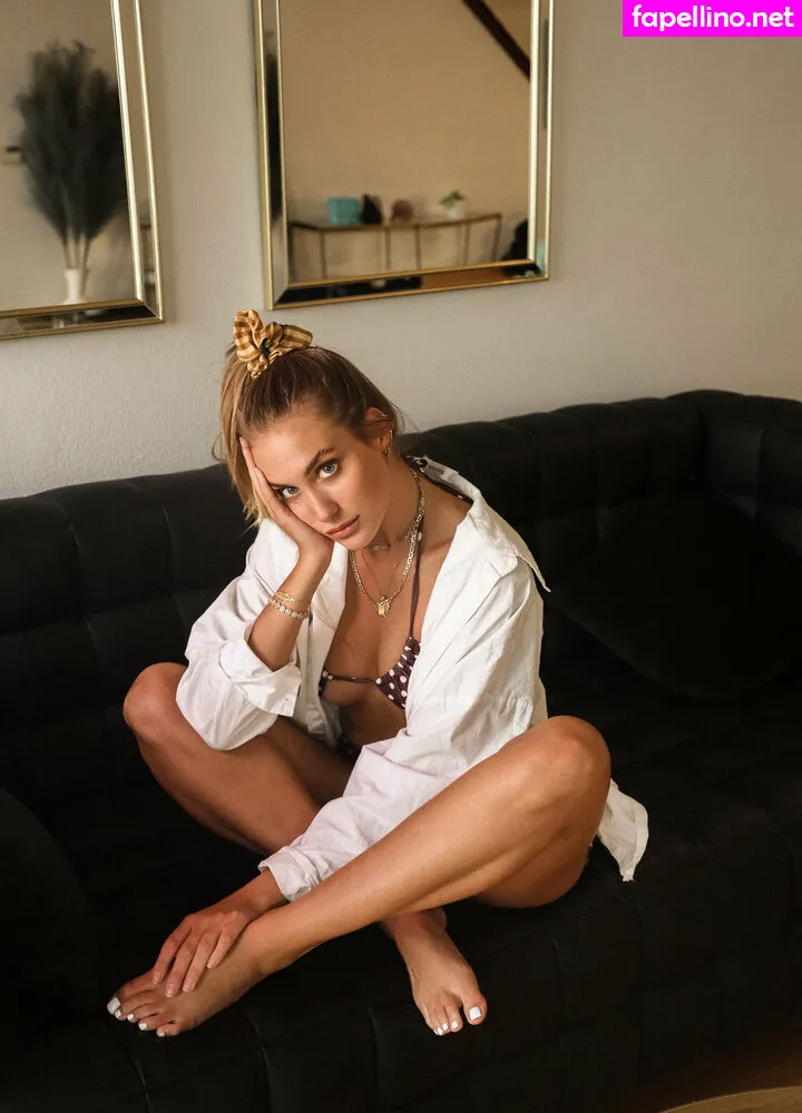 luccianawolf, lucy_love98 Nude Leaked OnlyFans Photo #4Bm60bcLEL