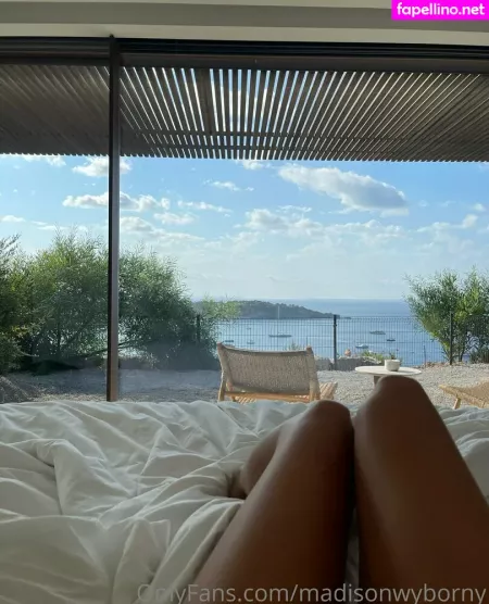 Lucy Love98 OnlyFans Thumbnail #Wbxd40Odff