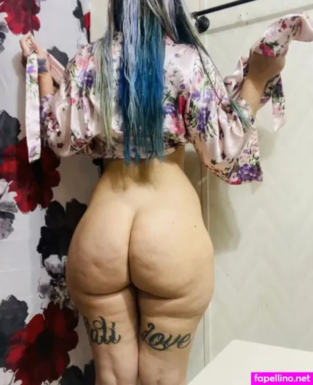 Lucy Mae OnlyFans Thumbnail #NfOeKyDjTf