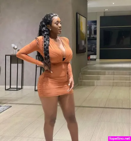 Lucy Malangh OnlyFans Thumbnail #7sNuNCGGRa