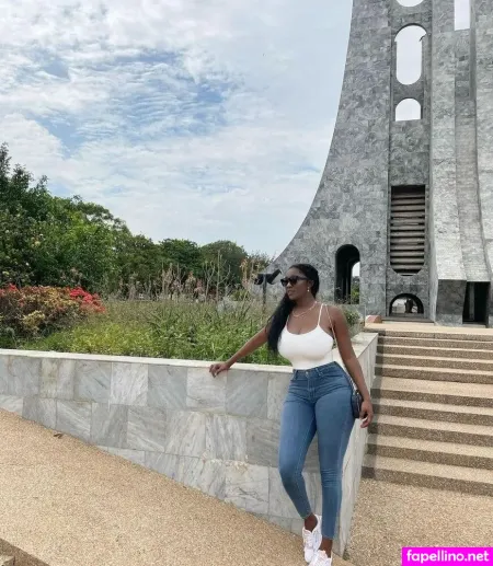 Lucy Malangh OnlyFans Thumbnail #G2zlGeiFMT