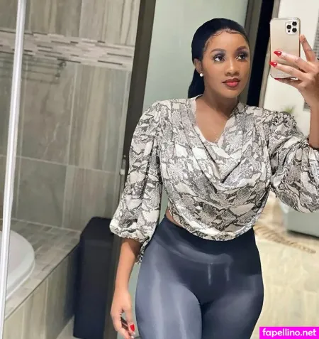 Lucy Malangh OnlyFans Thumbnail #N6edx5kWRh