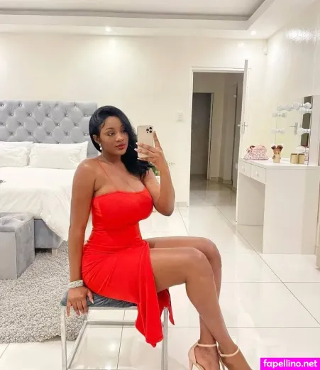 Lucy Malangh OnlyFans Thumbnail #O9weY2wfBE
