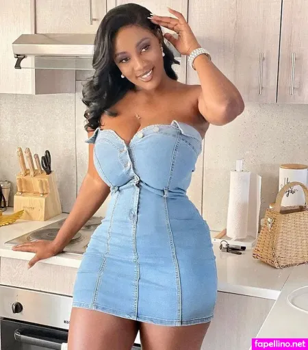 Lucy Malangh OnlyFans Thumbnail #kQIHgmccJg