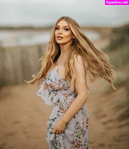 Lucy May Dawson OnlyFans Thumbnail #mpONGzlpys