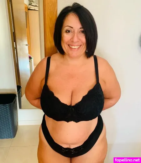 Lucy May OnlyFans Thumbnail #1svUFGzB6G